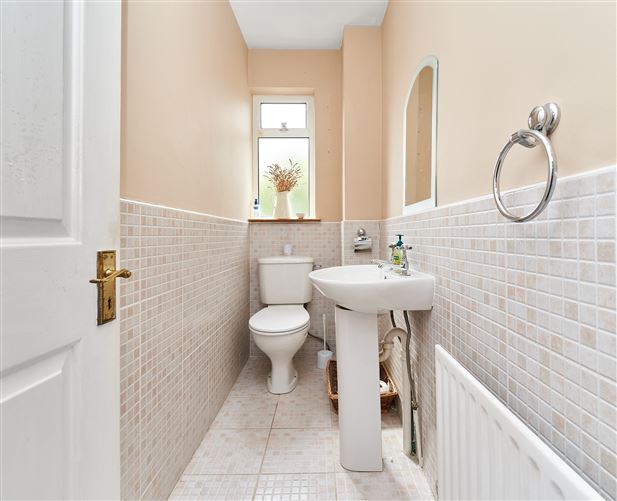 33 Ashleigh Lawn, Malahide, County Dublin