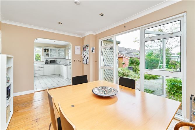 33 Ashleigh Lawn, Malahide, County Dublin