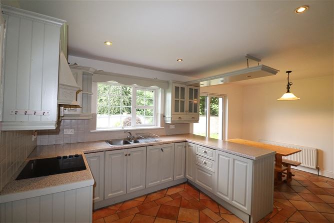 3 The Rise, Ballina, Tipperary