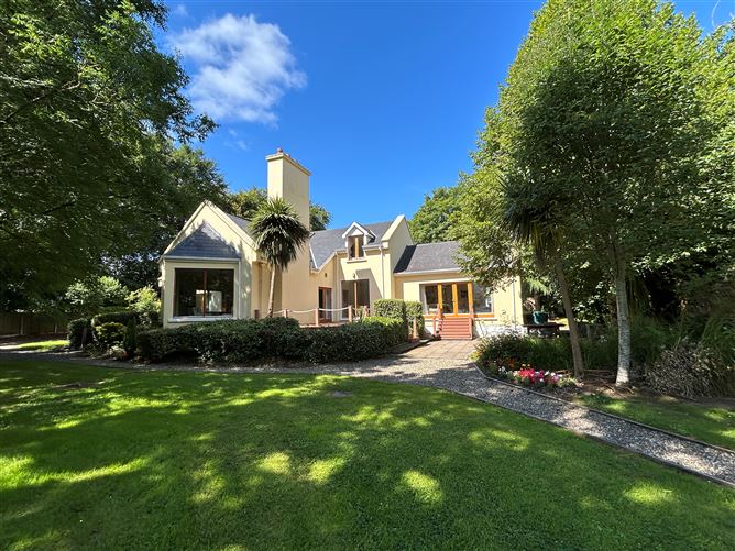 https://photos-a.propertyimages.ie/media/0/6/4/4941460/75e5abff-6501-4b59-8fcd-e3c1d1509f9a_l.jpg