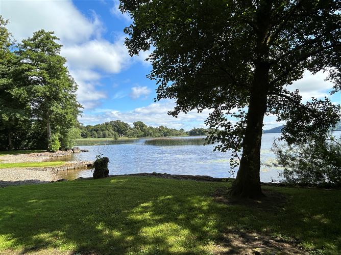 https://photos-a.propertyimages.ie/media/0/6/4/4941460/75e5abff-6501-4b59-8fcd-e3c1d1509f9a_l.jpg