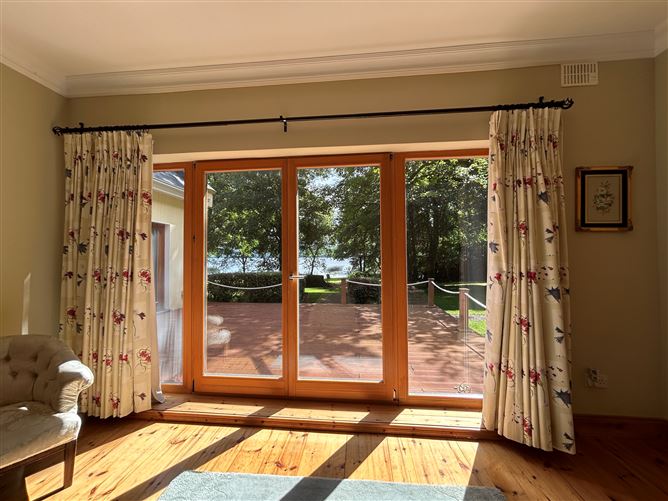 https://photos-a.propertyimages.ie/media/0/6/4/4941460/75e5abff-6501-4b59-8fcd-e3c1d1509f9a_l.jpg