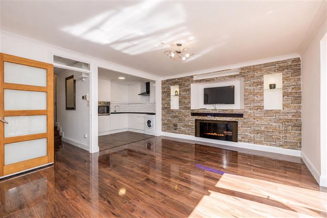 Apartment 6, DORSET SQUARE (with Parking Space), Upper Gardiner Street, Dublin 1