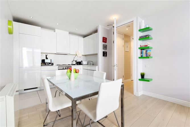 100 The Marker Residences, Hibernian Road, Grand Canal Dock, Dublin 2