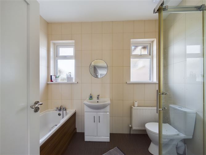 Lissadell, Islandtarsney North, Tramore, Waterford