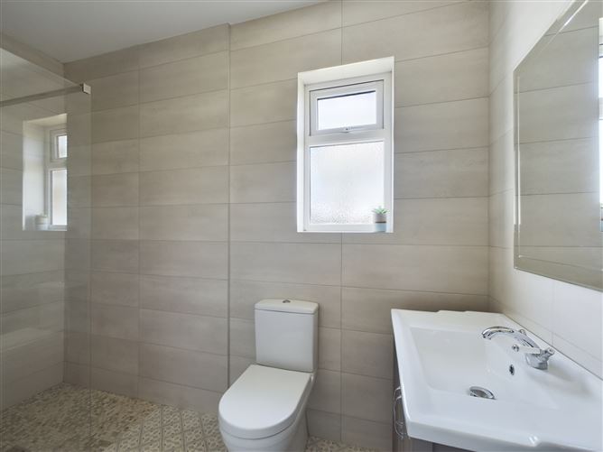 Lissadell, Islandtarsney North, Tramore, Waterford