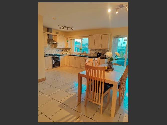 23B Oakfield manor, Kinlough, Leitrim