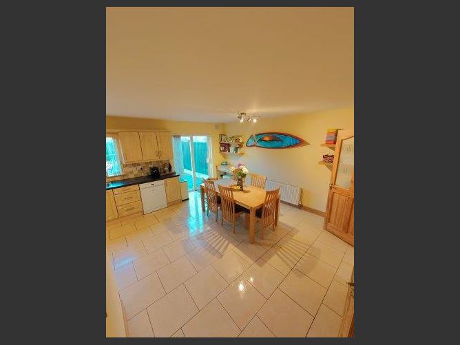 23B Oakfield manor, Kinlough, Leitrim