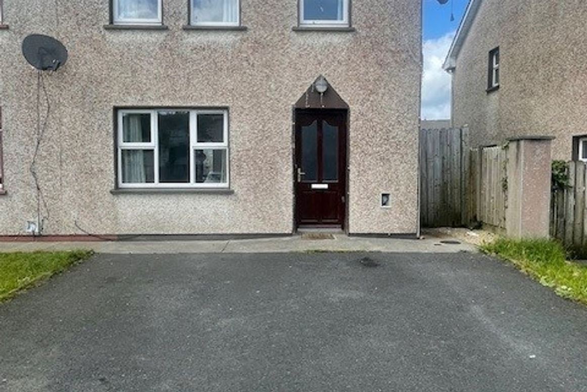 122 Manor Village, Westport Road, Castlebar, Co. Mayo, F23HN80