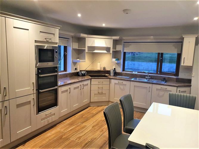 Glenbeigh Holiday Home,