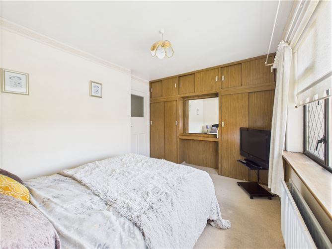 50 Rice Park, Waterford
