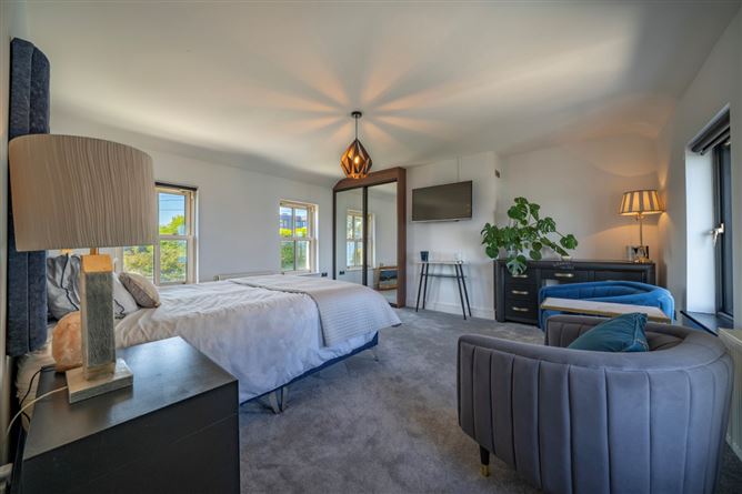 3 Father McSweeney Terrace, Ardbrack, Kinsale, Cork