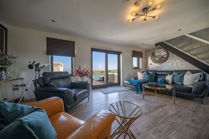 3 Father McSweeney Terrace, Ardbrack, Kinsale, Cork