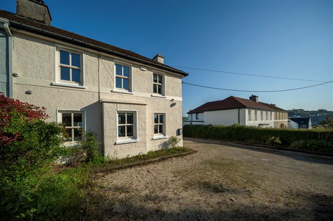 3 Father McSweeney Terrace, Ardbrack, Kinsale, Cork