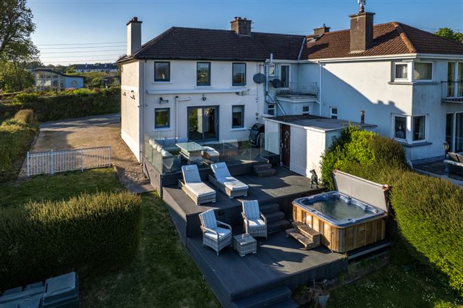 3 Father McSweeney Terrace, Ardbrack, Kinsale, Cork