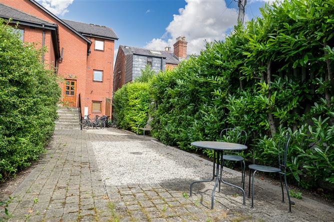 Apartment 1 Carlisle Court, Harold's Cross, Dublin 6W