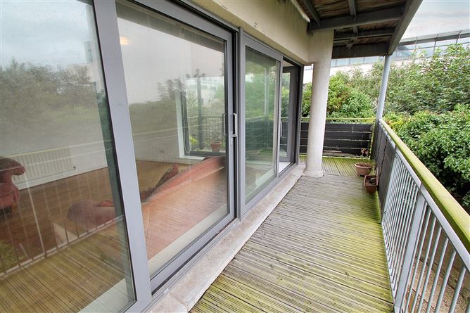 6 Marina View, Clarence Street, Dun Laoghaire, County Dublin