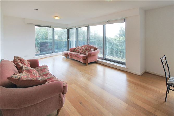 6 Marina View, Clarence Street, Dun Laoghaire, County Dublin