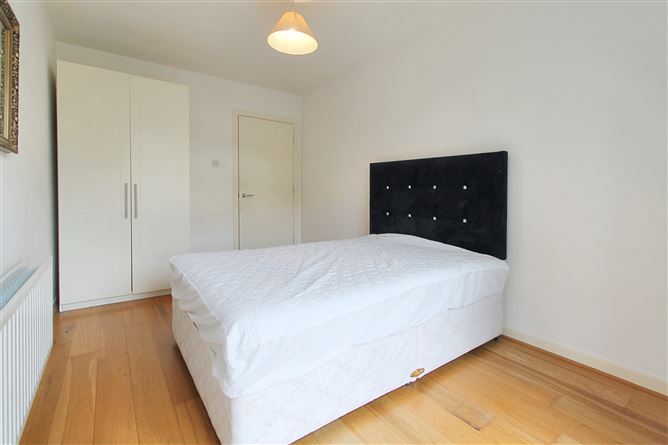 6 Marina View, Clarence Street, Dun Laoghaire, County Dublin