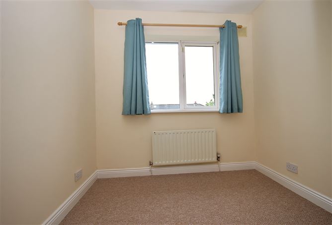 27 Ellensborough Grange, Tallaght, Dublin 24