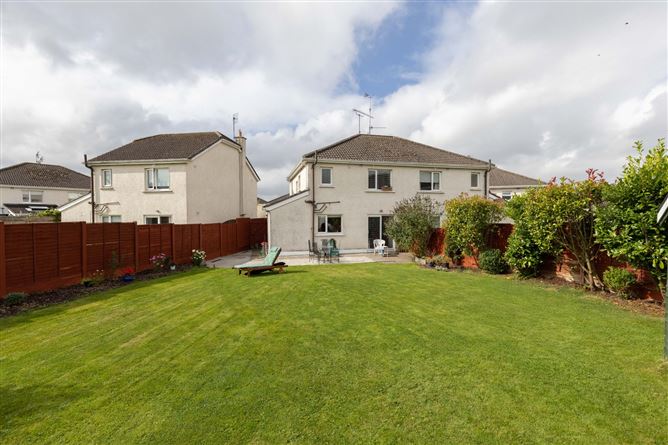 12 Elm Grove, Johnstown Wood, Navan, Co. Meath
