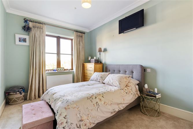 9 Cairnbrook Manor, Cairnbrook, Carrickmines, Dublin 18