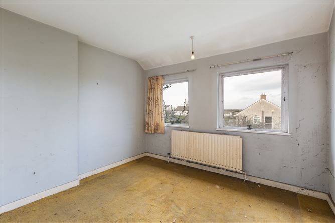 210 Barton Road East, Dundrum, Dublin 14
