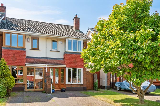 222 Woodfield, Scholarstown Road, Knocklyon, Dublin 16