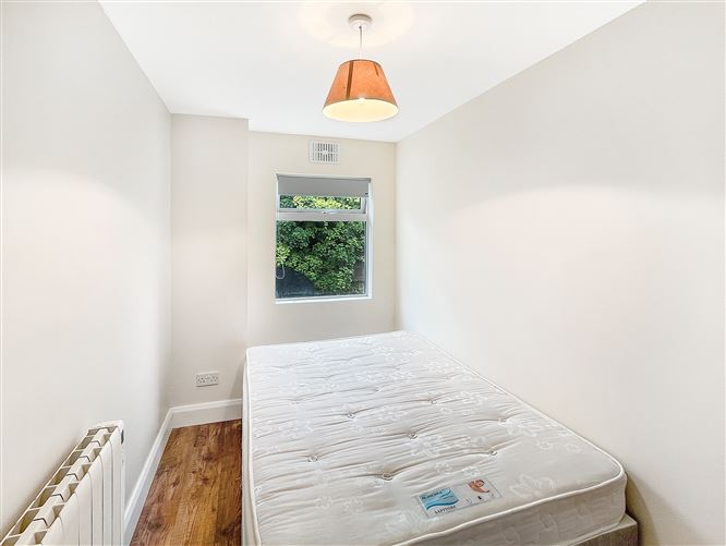 3 Whitestrand Road, Galway