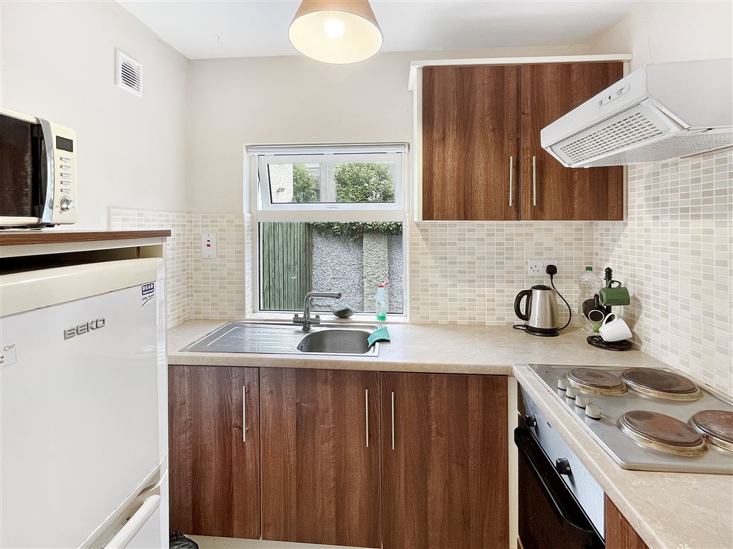 3 Whitestrand Road, Galway 3 Whitestrand Road, Galway