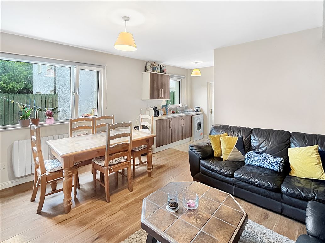 3 Whitestrand Road, Galway 3 Whitestrand Road, Galway