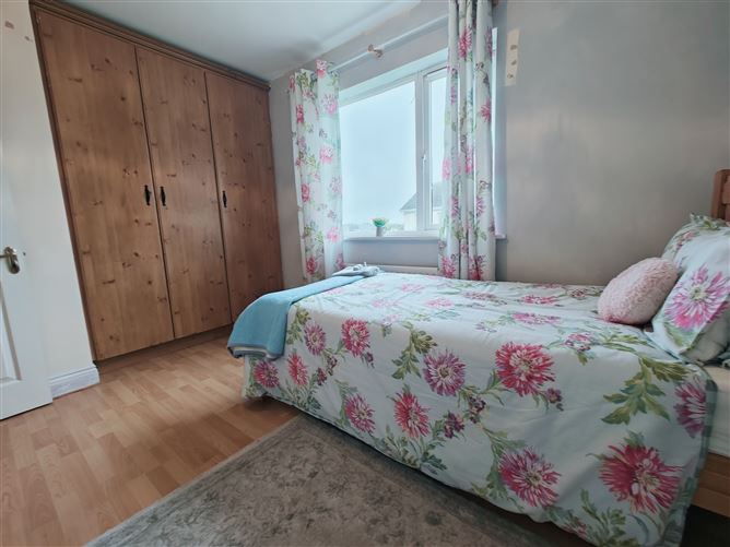70 Oakhill, Youghal, Cork