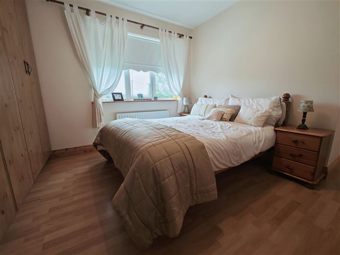 70 Oakhill, Youghal, Cork