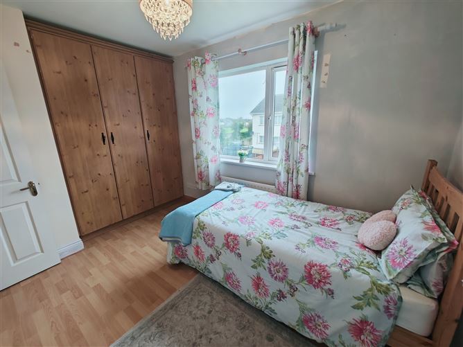 70 Oakhill, Youghal, Cork