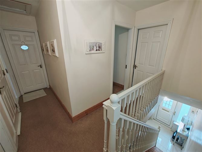 70 Oakhill, Youghal, Cork