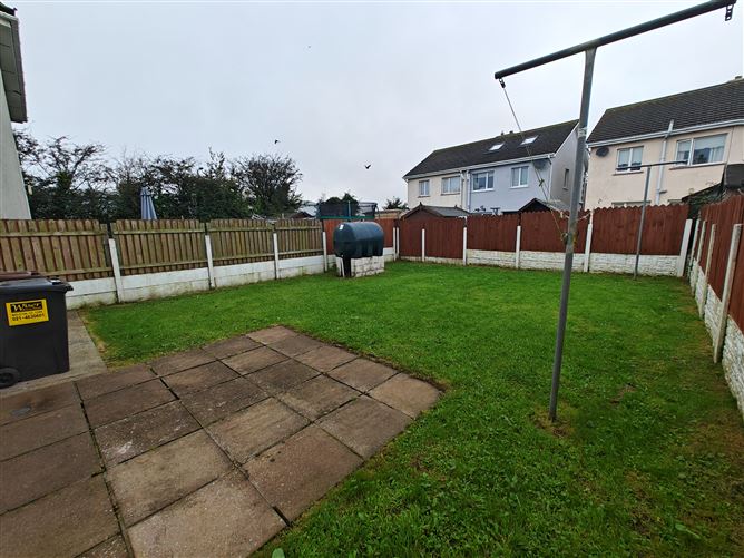 70 Oakhill, Youghal, Cork