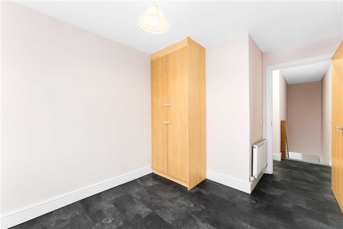 46 Castlegate Crescent, Adamstown, Co. Dublin