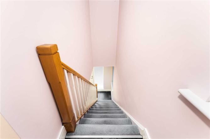 46 Castlegate Crescent, Adamstown, Co. Dublin