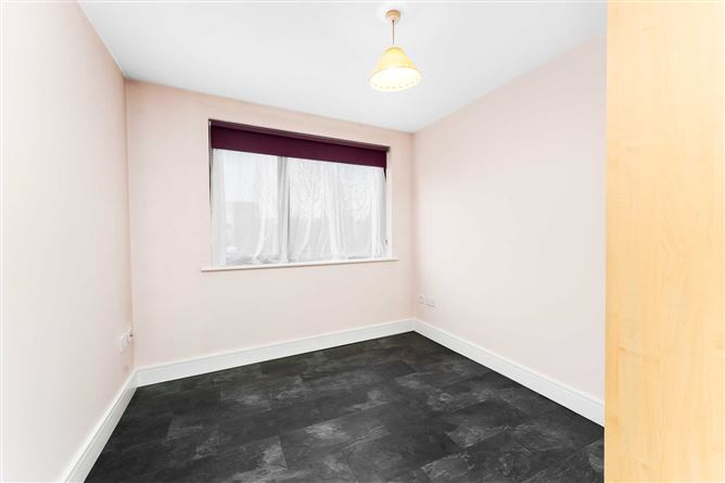 46 Castlegate Crescent, Adamstown, Co. Dublin