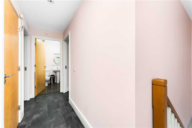 46 Castlegate Crescent, Adamstown, Co. Dublin
