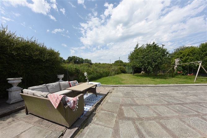 Graigue Cottage, Forest Road, Kilmoney, Carrigaline, Co. Cork