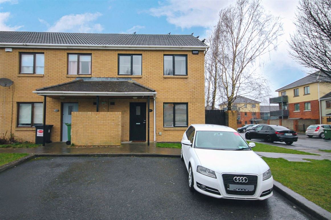 18 Russell Lawn, Russell Square, Tallaght, Dublin 24