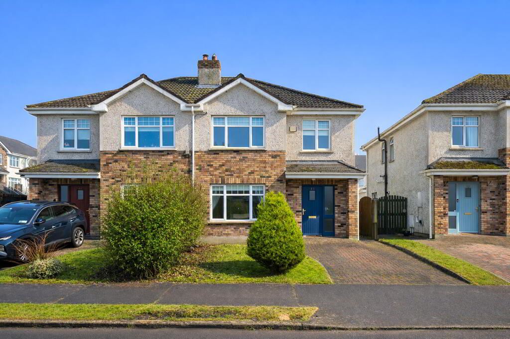 22 Monksfield, Bealnamulla, Athlone, Roscommon