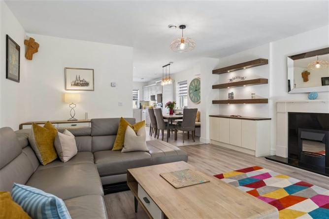 8 Hyde Road, Belmont, Stepaside, Dublin 18