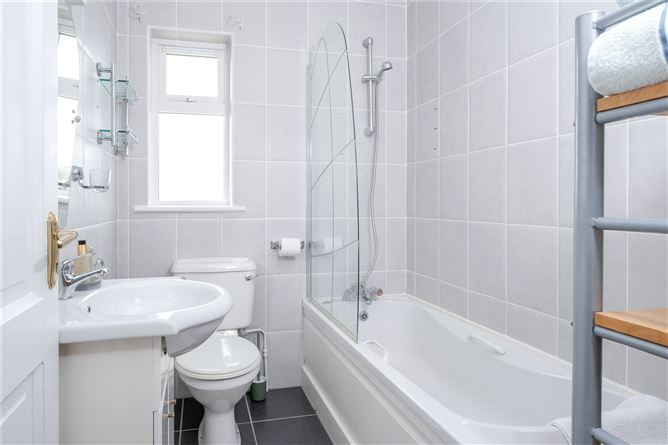 8 Magheramore, Killimor, Co. Galway