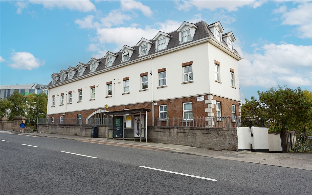 4 Brookfield Court, South Circular Road, Rialto,   Dublin 8