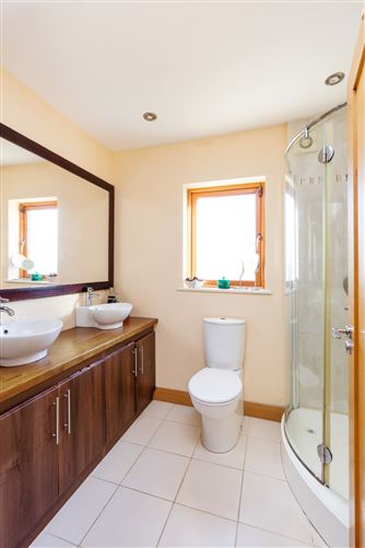 4 Fairacre, The Warren, Malahide, Co. Dublin
