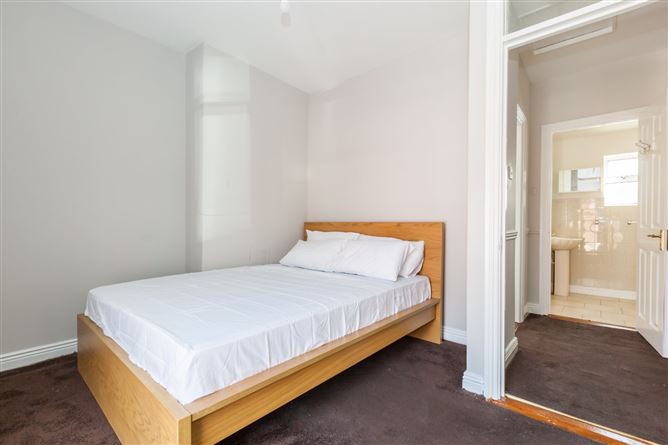 63 Glengarriff Parade, Phibsboro, Dublin 7