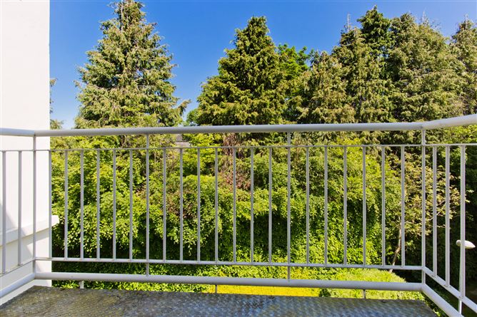 18 Avoca Hall, Avoca Park, Blackrock, Co. Dublin