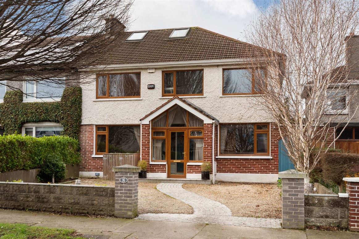 8 Glenbrook Park, Rathfarnham, Dublin 14